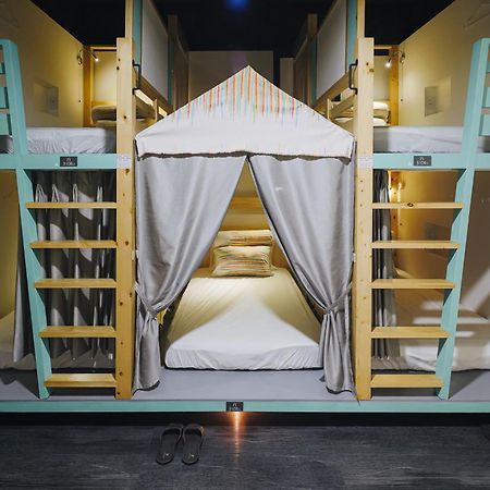 Ferienwohnung 阿信輕旅 Tainan Exterior foto