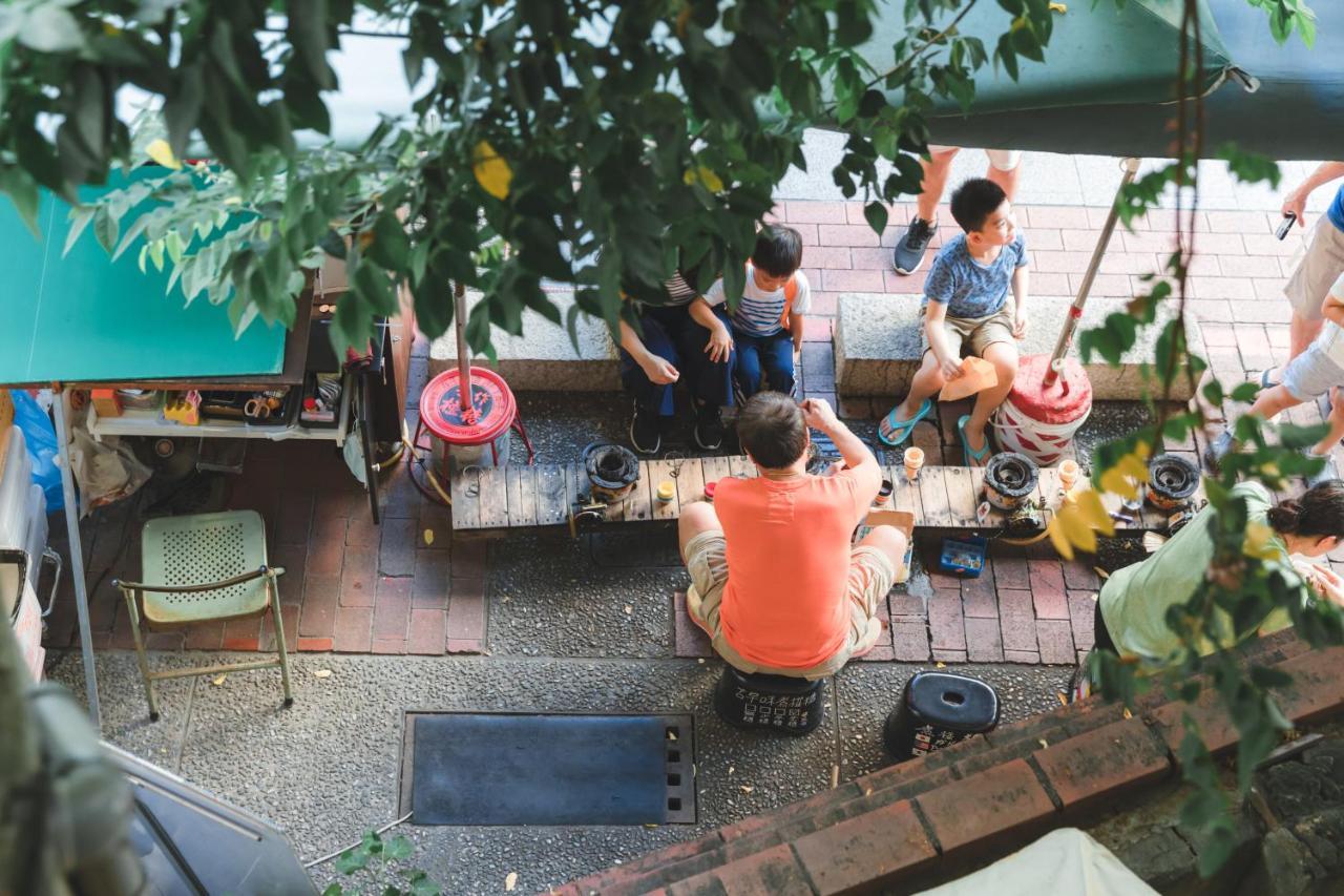 Ferienwohnung 阿信輕旅 Tainan Exterior foto