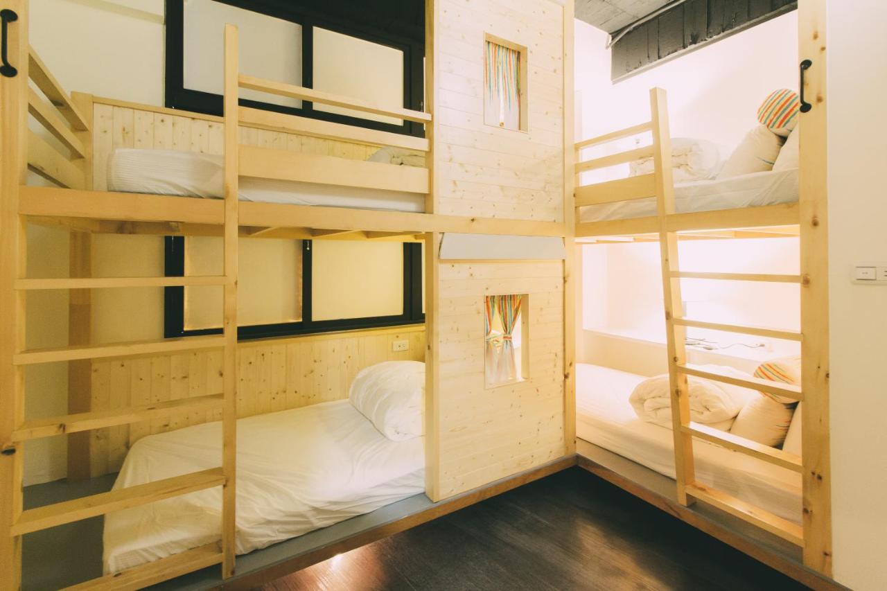 Ferienwohnung 阿信輕旅 Tainan Exterior foto