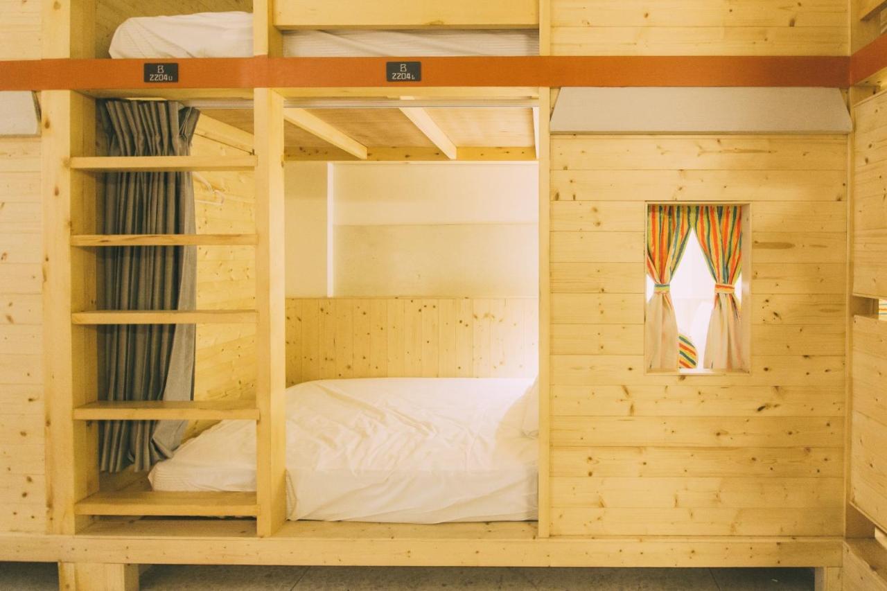 Ferienwohnung 阿信輕旅 Tainan Exterior foto